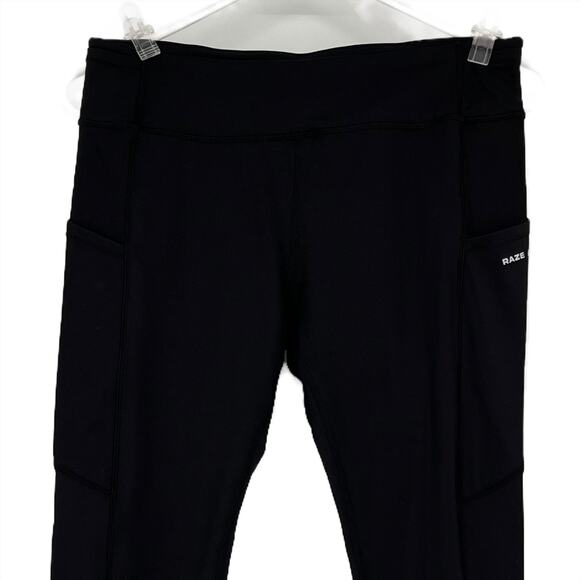 Raze Athletics Women's Pocketed 7/8 Leggings in Black Size X-Large - Picture 2 of 6